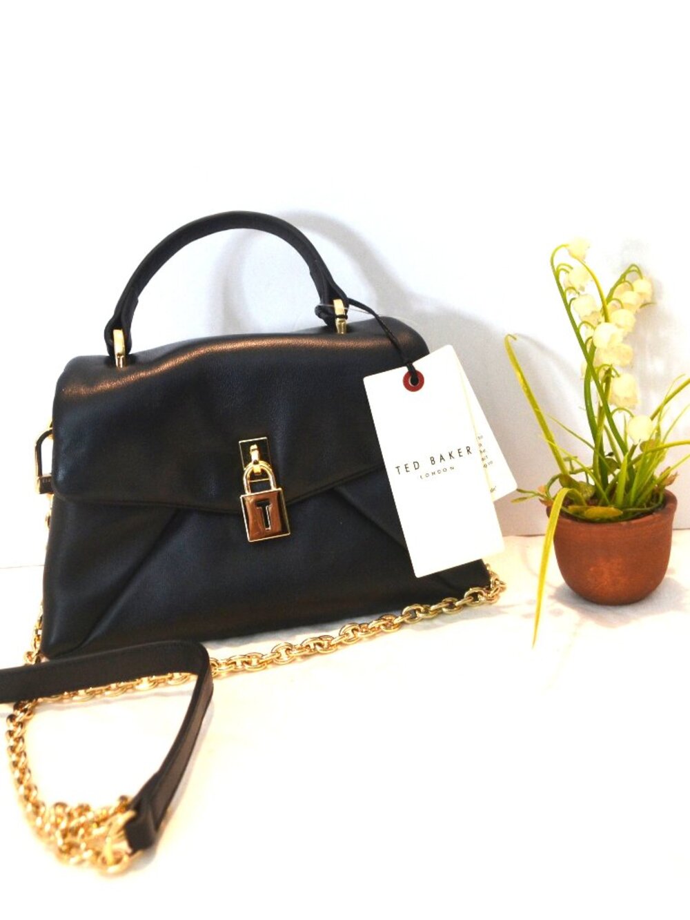 Ted Baker Leather Poppy T Logo Chain